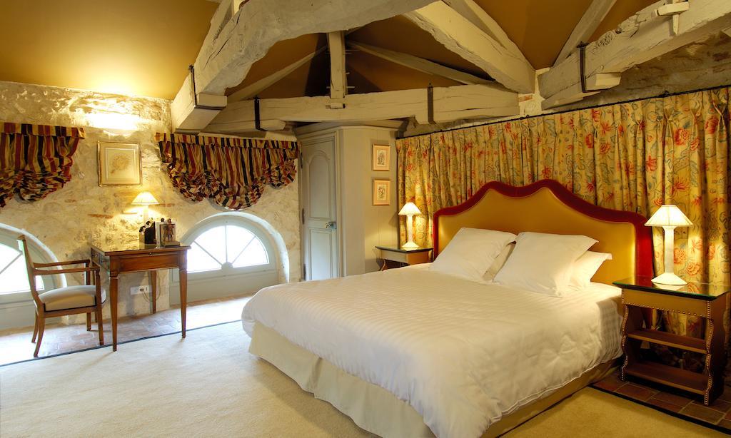 Relais Et Chateaux Michel Trama Puymirol Ruang foto